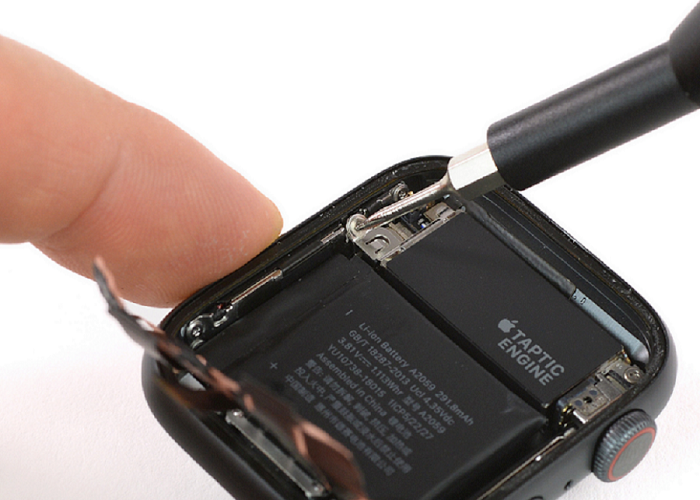 iwatch series 1 battery replacement center in Qatar